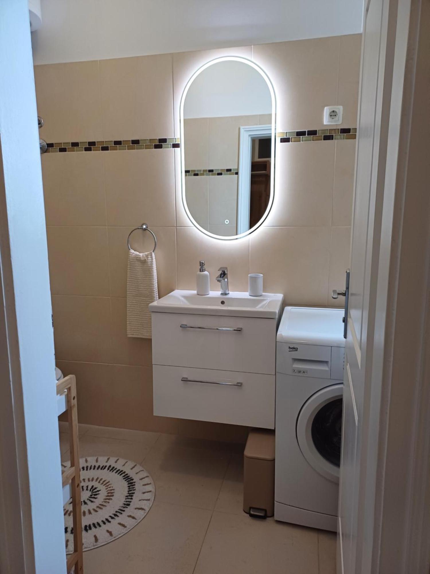 Apartment Zdenka - 100 M From The Beach Opatija Bagian luar foto