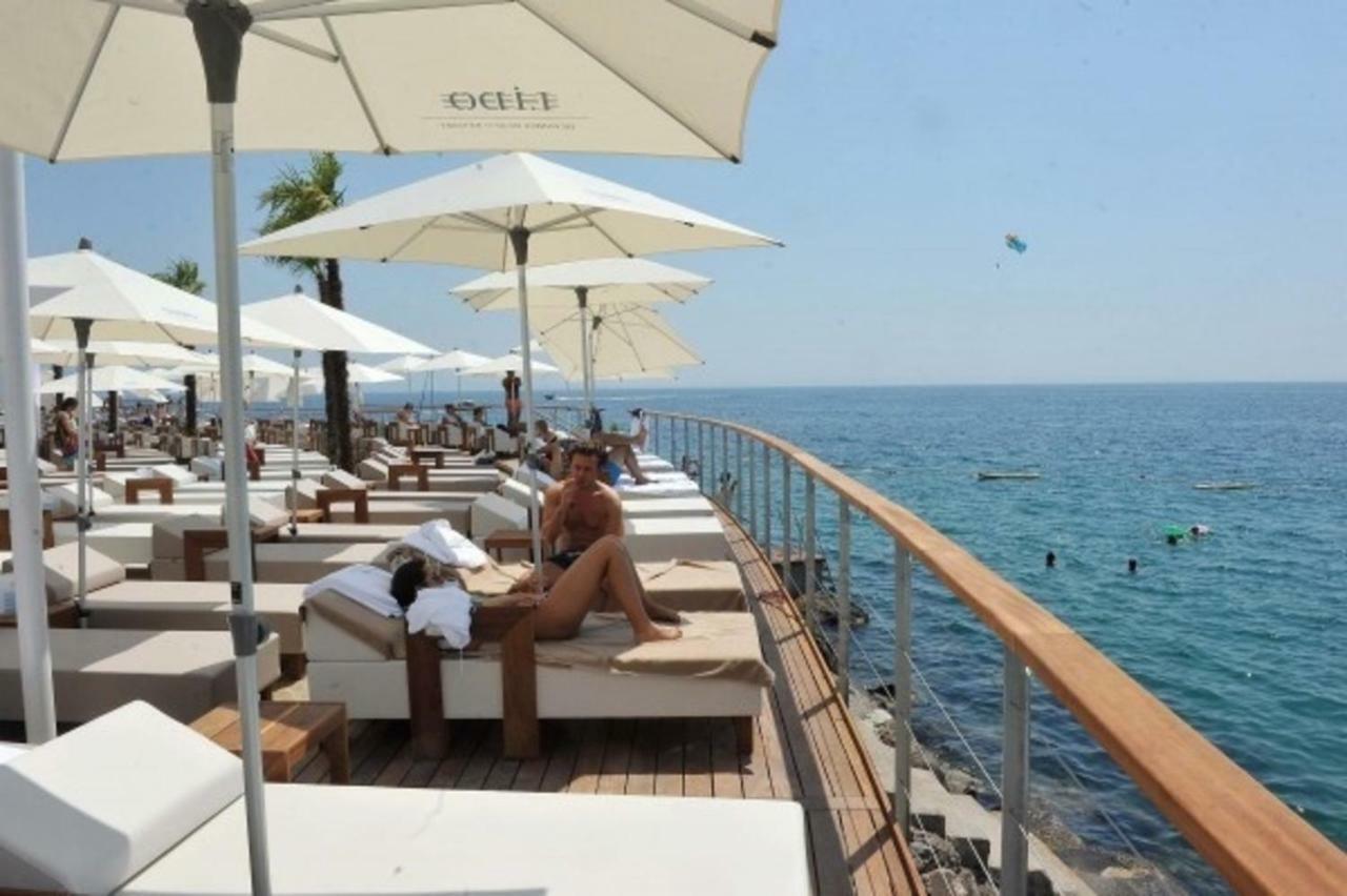 Apartment Zdenka - 100 M From The Beach Opatija Bagian luar foto